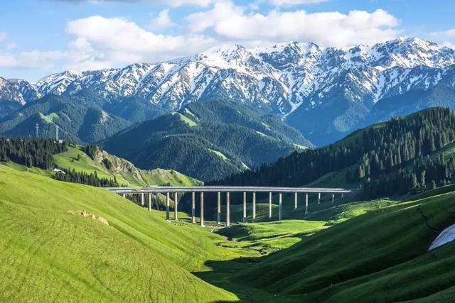 新疆智造，开启未来生活新篇章